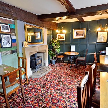 The Talbot Hotel Cleobury Mortimer Extérieur photo