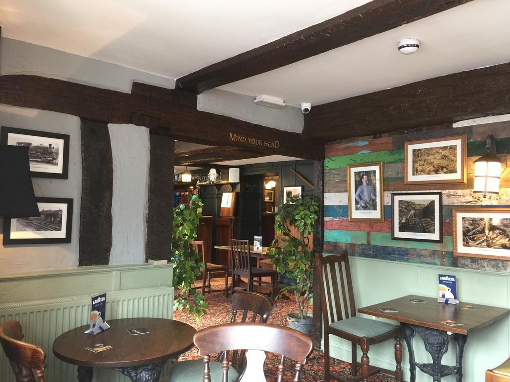 The Talbot Hotel Cleobury Mortimer Extérieur photo