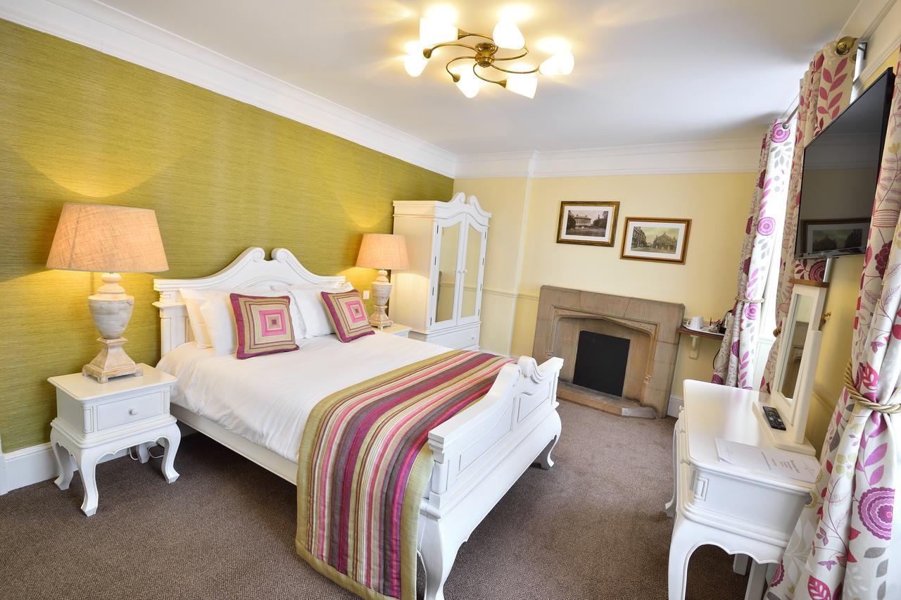 The Talbot Hotel Cleobury Mortimer Extérieur photo