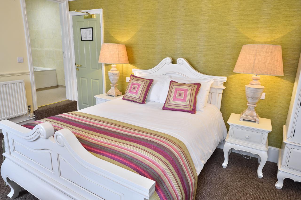 The Talbot Hotel Cleobury Mortimer Extérieur photo