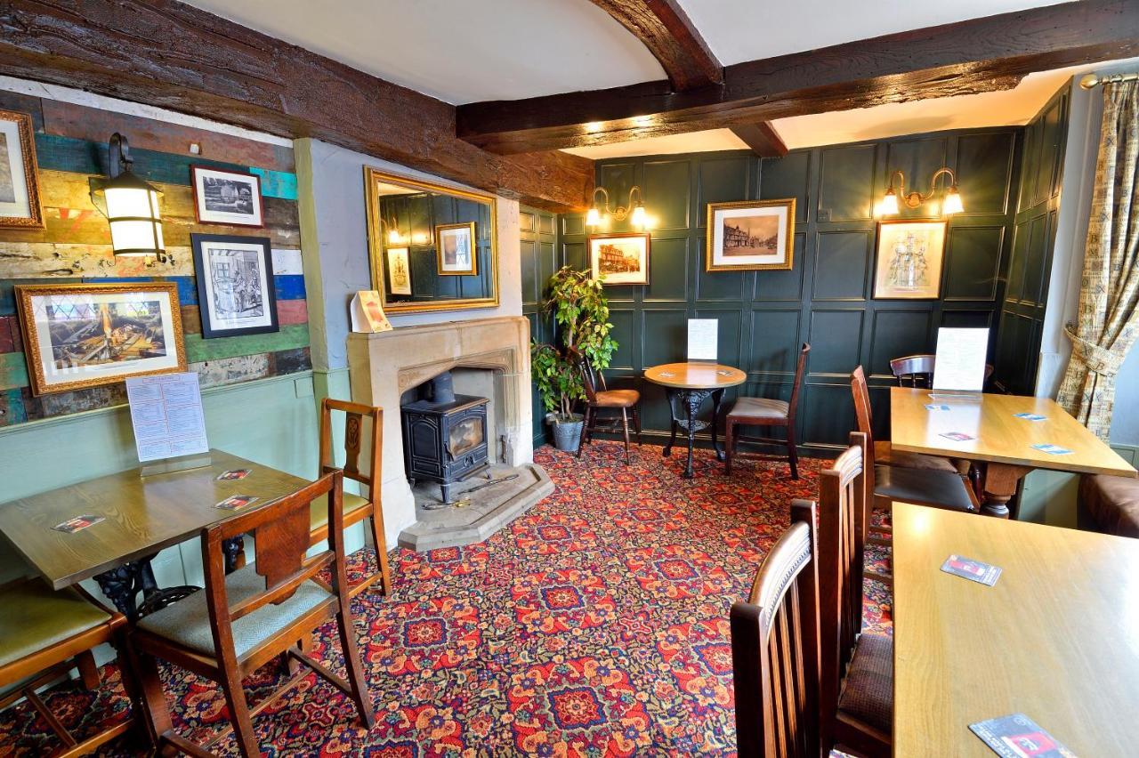 The Talbot Hotel Cleobury Mortimer Extérieur photo
