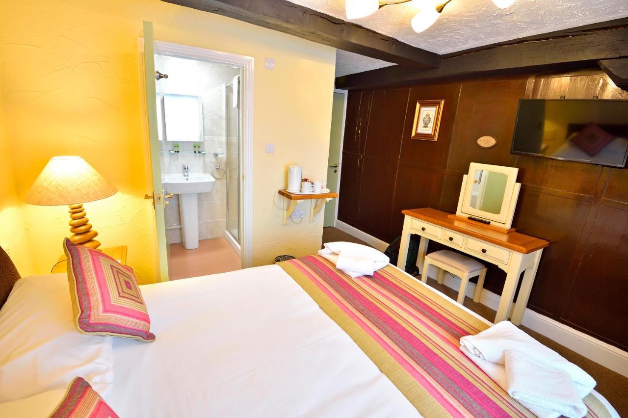 The Talbot Hotel Cleobury Mortimer Extérieur photo